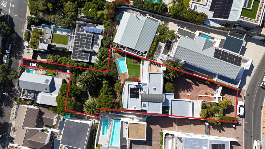 4 Bedroom Property for Sale in Camps Bay Western Cape